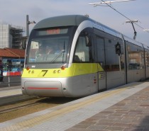 Il tram Bergamo-Albino promosso dagli utenti con 7+