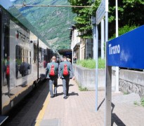 Estate in bici con Trenord, le offerte treno+noleggio in Valtellina e Valcamonica