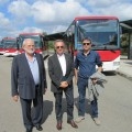 La dirigenza di Seta, Agenzia Mobilità e Act con i nuovi bus di Regio Emilia - Foto Seta