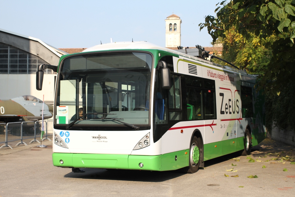 Il nuovo filobus di Cagliari - Foto Manuel Paa