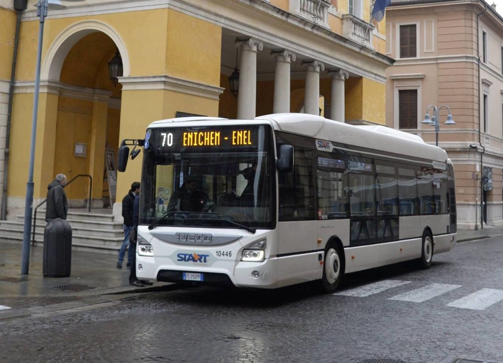 I bus Iveco Urbanway di Ravenna - Foto Start Romagna