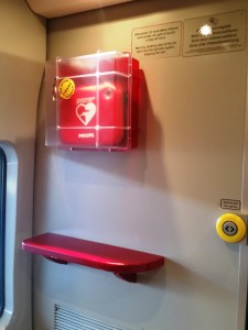Defibrillatore a bordo dei treni Italo - Foto NTV