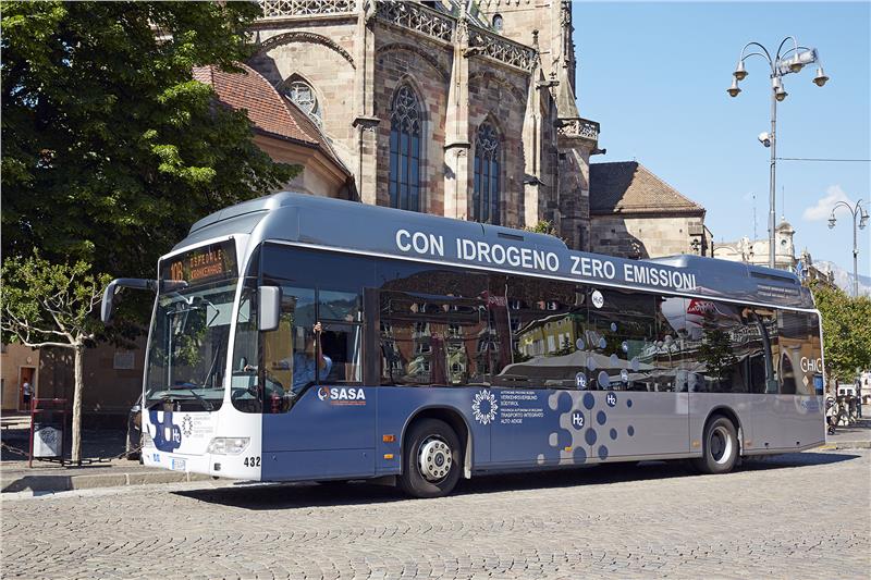 Bus ad idrogeno in servizio a Bolzano - Foto Provincia di Bolzano
