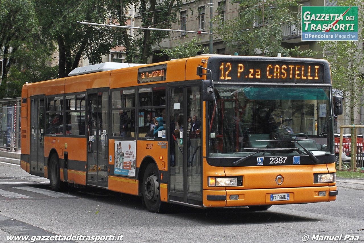 Ultime corse per il bus sostitutivo sulla linea 12 - Foto Manuel Paa